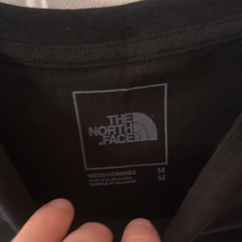THE NORTH FACE MEN’S LIMITED EDITION SHORT SLEEVE PRIDE TEE: BLACK: NWT: SZ M